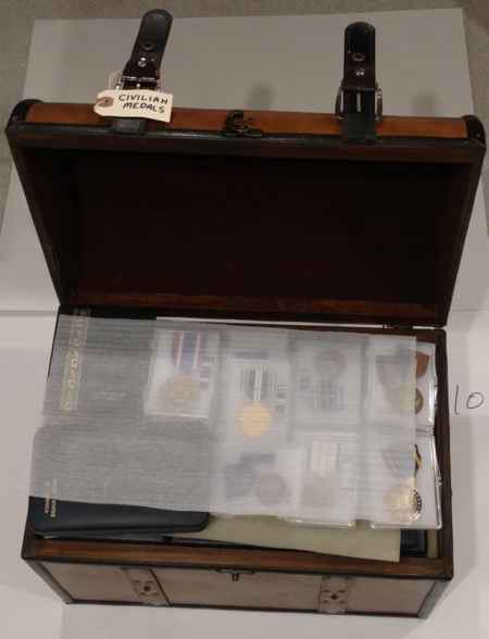 Civilian Medals (1057) picture 2