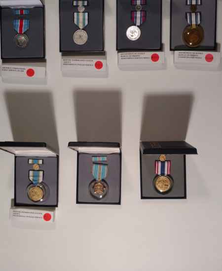 Civilian Medals (1057) picture 6