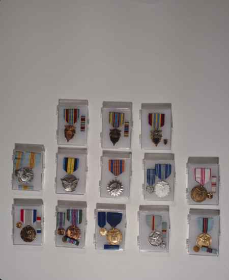 Civilian Medals (1057) picture 8