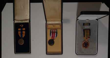 Medals Trunk 1 (1058) picture 6