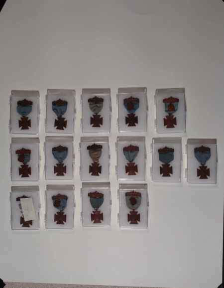 Misc Medals (1052) picture 7