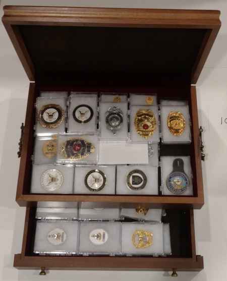 Navy-Coast Guard-Marine Corps Breast Badges (1045) picture 3